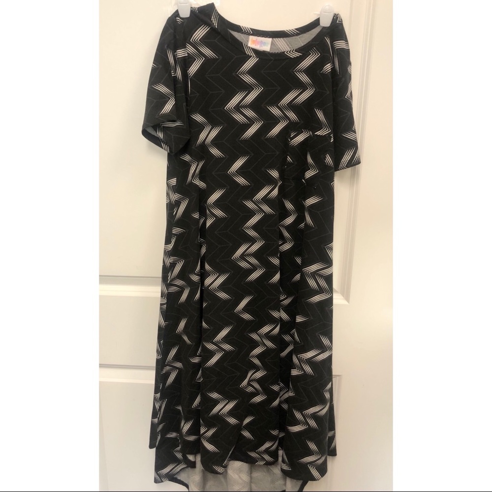 Lularoe Carly dress